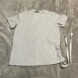 The fifth label women top